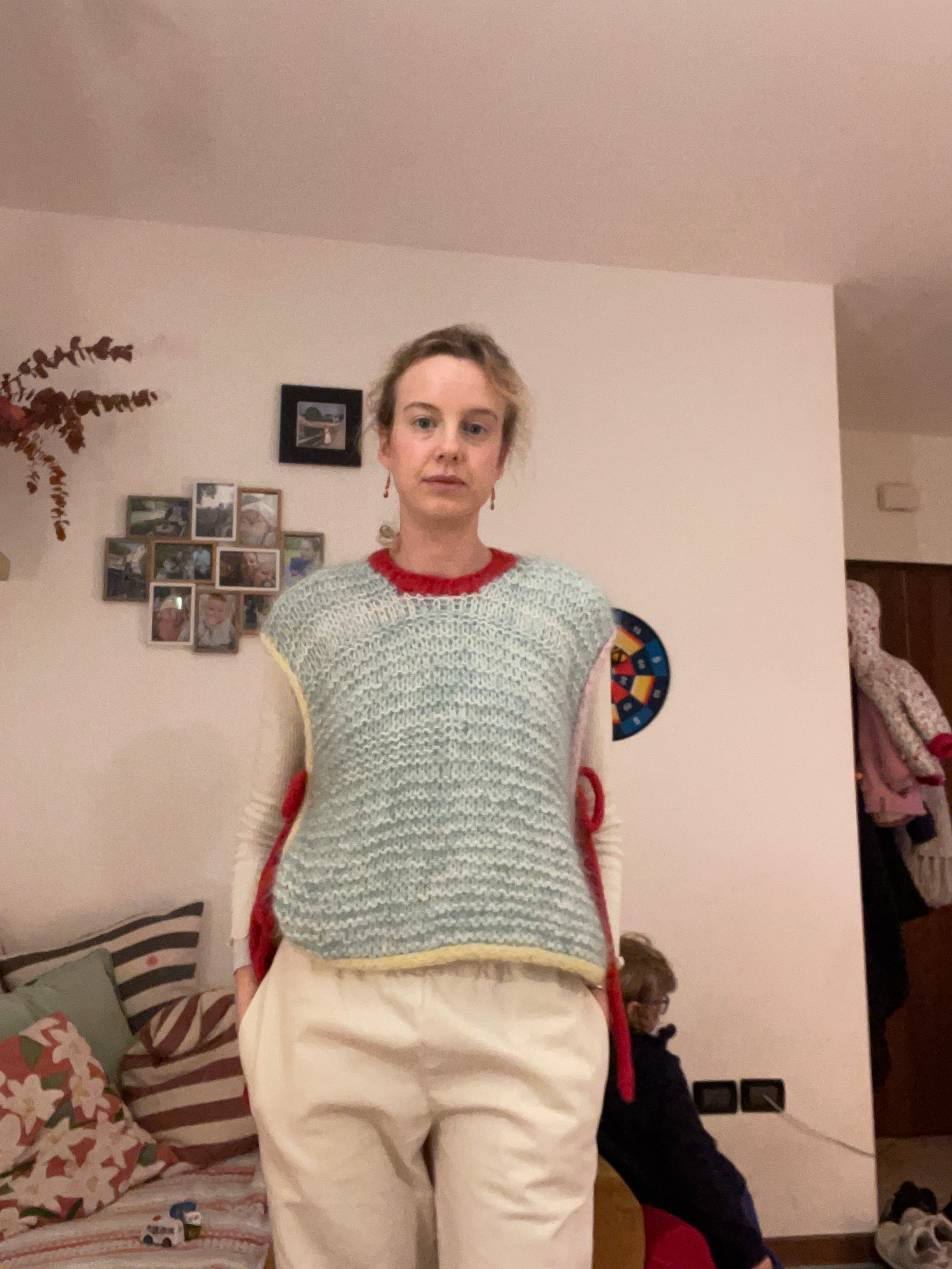 Gilet con laccetti sui Fianchi