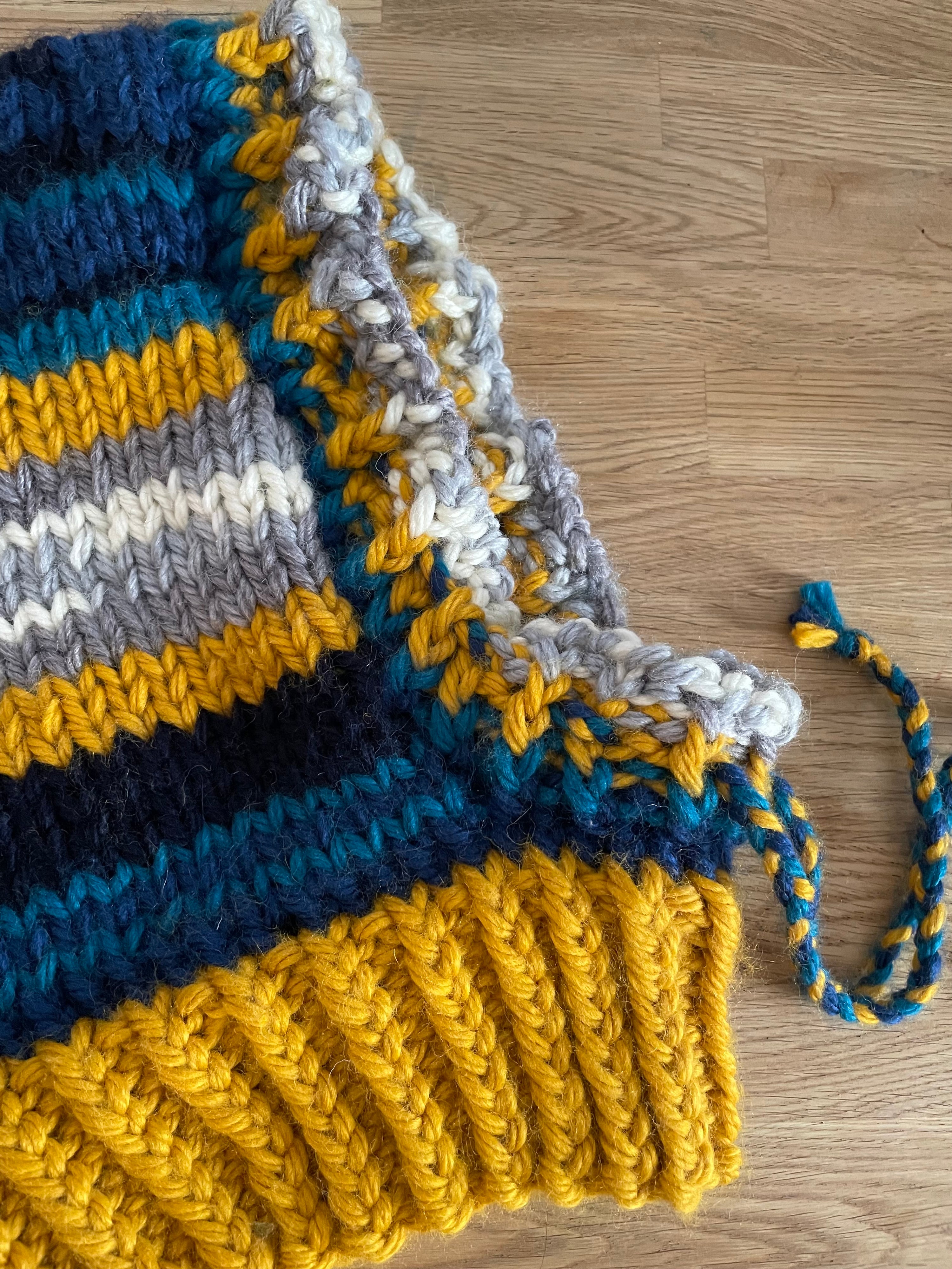 Balaclava con laccetto