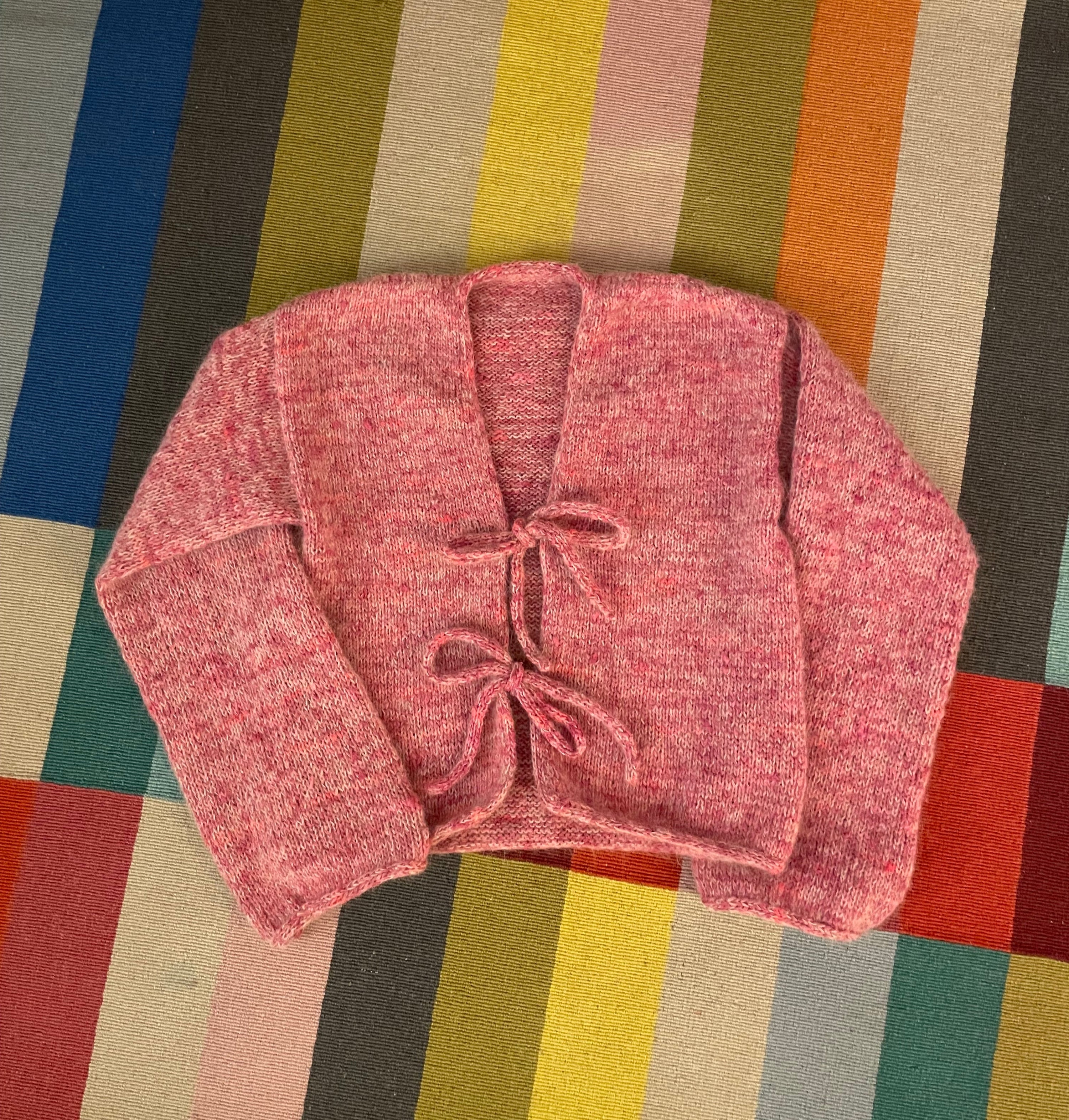 Cardigan con Laccetti